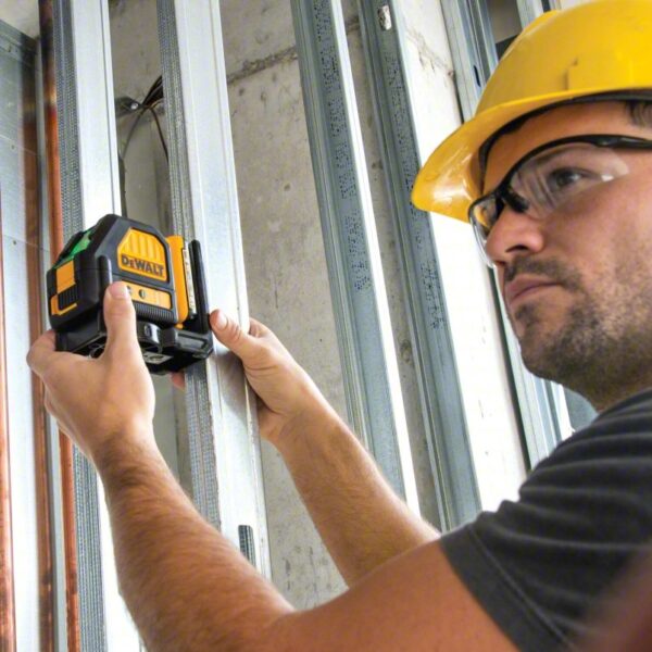 DEWALT Line Laser: 2 Lines and 0 Dots, Green Beam, 0 Planes, 100 - 200 ft Range w/o detector - Image 3