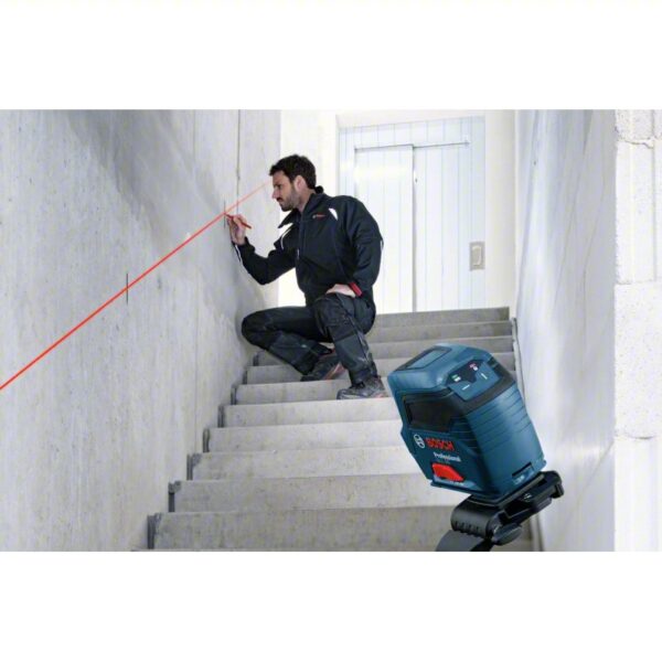 BOSCH Cross Line Laser: 2 Lines and 0 Dots, Red Beam, 0 Planes, ±1/8 in @ 33 ft Accuracy, Included - Image 4