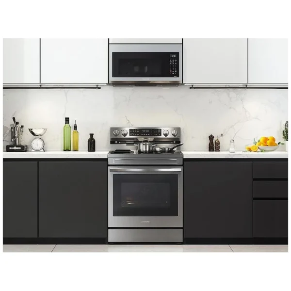 Samsung NE63A6711SS - NE63A6711SS/AC Electric Range, 30 inch Exterior Width, Self Clean, Convection, 5 Burners, 6.3 cu. ft. Capacity, Storage Drawer, Air Fry, 1 Ovens, Stainless Steel colour Air Fry Tray Included, True European Convection, Aluminum Griddle - Image 4