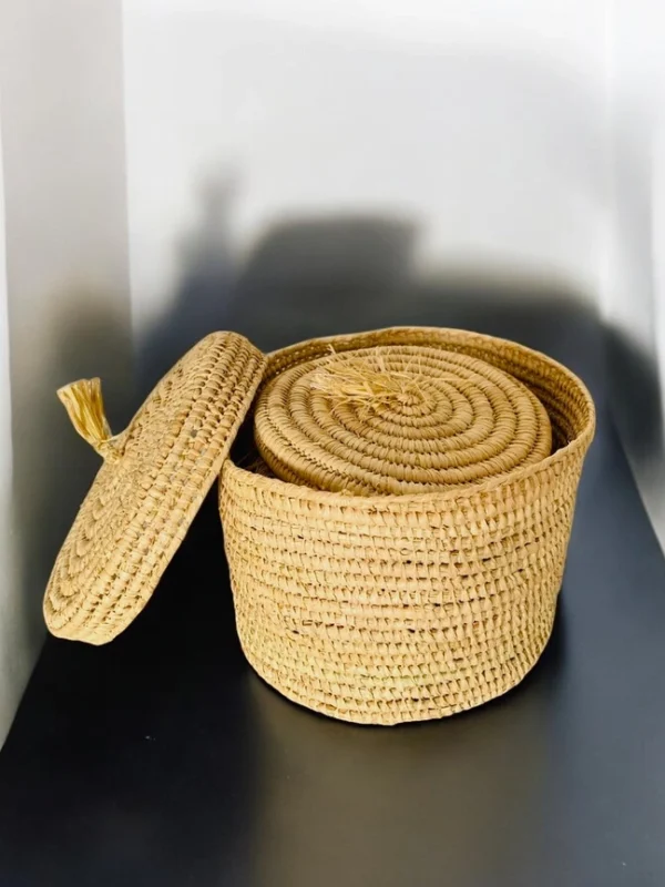 Handmade Moroccan Raffia Storage Basket Set with Lids - Image 4